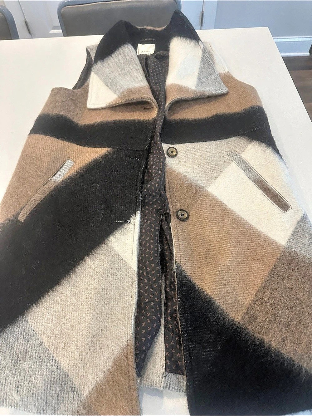 elevensees Color Block Cape in Brown & Black Size Small Like New